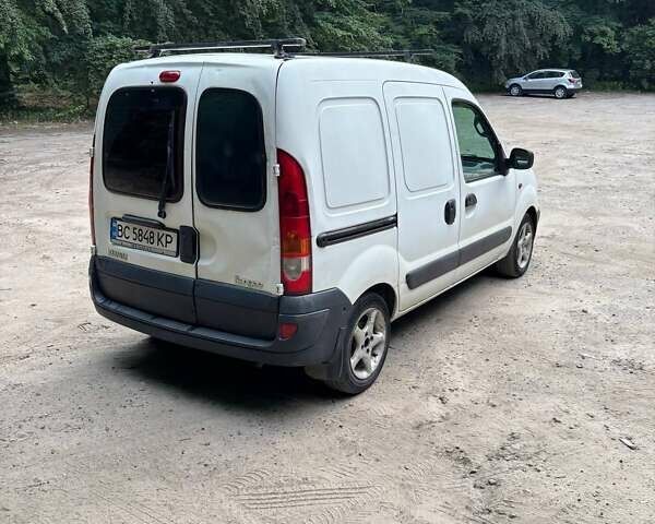 Белый Рено Кенгу, объемом двигателя 1.46 л и пробегом 250 тыс. км за 2500 $, фото 5 на Automoto.ua