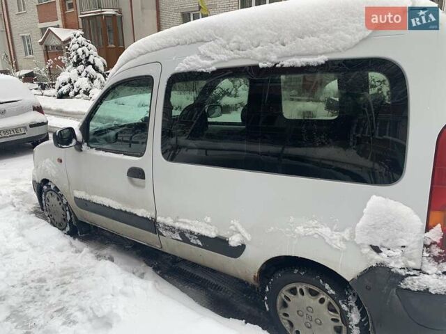 Білий Рено Кєнгу, об'ємом двигуна 1.46 л та пробігом 290 тис. км за 3600 $, фото 3 на Automoto.ua