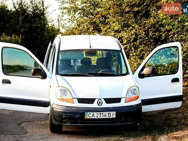 Белый Рено Кенгу, объемом двигателя 1.46 л и пробегом 295 тыс. км за 3500 $, фото 2 на Automoto.ua