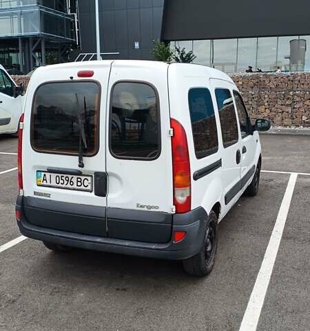 Белый Рено Кенгу, объемом двигателя 1.5 л и пробегом 256 тыс. км за 3900 $, фото 5 на Automoto.ua