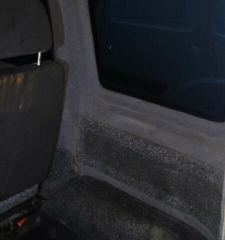 Белый Рено Кенгу, объемом двигателя 1.5 л и пробегом 263 тыс. км за 4200 $, фото 15 на Automoto.ua