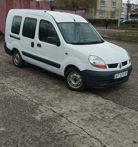 Белый Рено Кенгу, объемом двигателя 1.46 л и пробегом 185 тыс. км за 4000 $, фото 7 на Automoto.ua