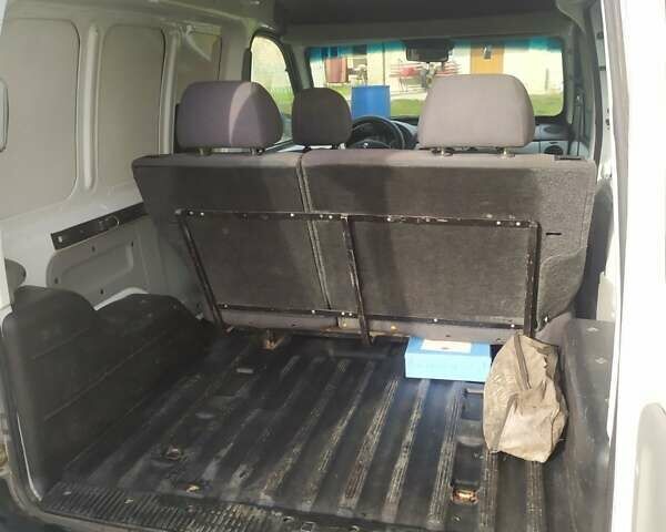 Білий Рено Кєнгу, об'ємом двигуна 1.5 л та пробігом 246 тис. км за 2800 $, фото 7 на Automoto.ua