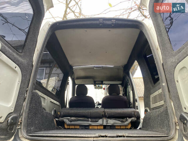 Рено Кєнгу 2005 у Олевске на Automoto.ua Білий Рено Кєнгу, об'ємом двигуна 1.5 л та пробігом 304 тис. км за 3300 $, фото 22 на Automoto.ua