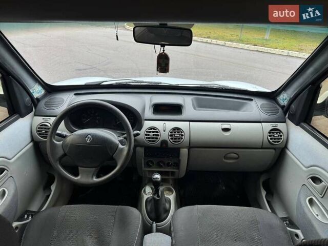 Білий Рено Кєнгу, об'ємом двигуна 1.46 л та пробігом 271 тис. км за 4000 $, фото 21 на Automoto.ua