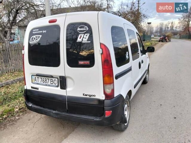 Белый Рено Кенгу, объемом двигателя 1.2 л и пробегом 390 тыс. км за 2500 $, фото 3 на Automoto.ua