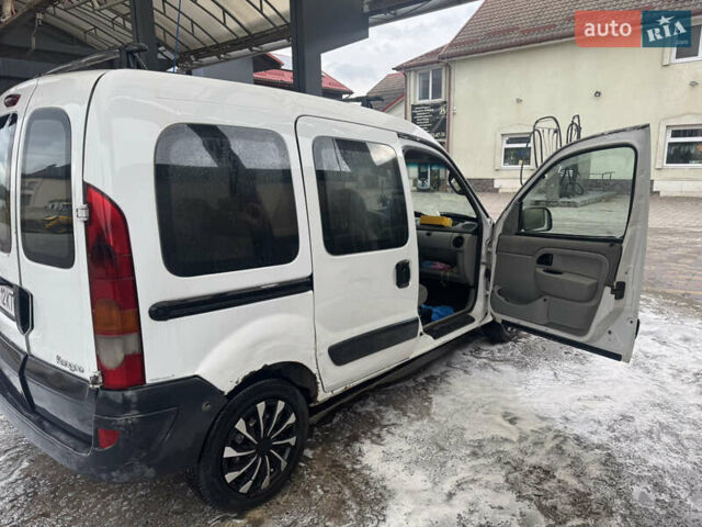 Белый Рено Кенгу, объемом двигателя 1.5 л и пробегом 50 тыс. км за 2700 $, фото 7 на Automoto.ua