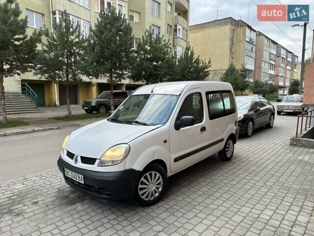Белый Рено Кенгу, объемом двигателя 1.9 л и пробегом 250 тыс. км за 2499 $, фото 6 на Automoto.ua