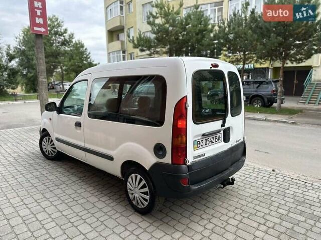 Белый Рено Кенгу, объемом двигателя 1.9 л и пробегом 250 тыс. км за 2499 $, фото 8 на Automoto.ua