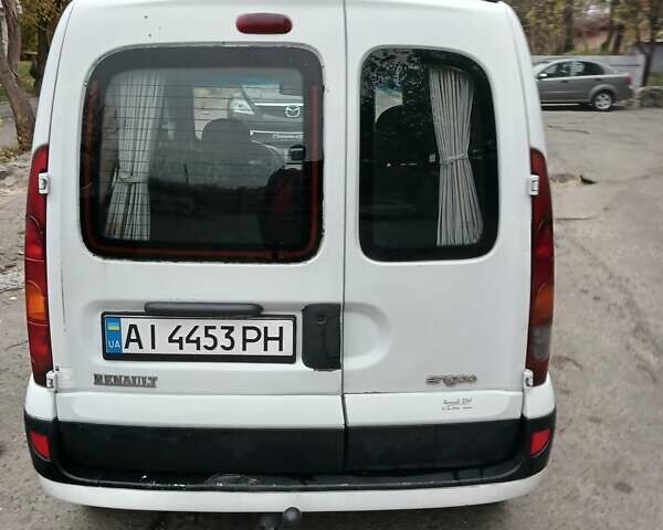 Белый Рено Кенгу, объемом двигателя 0 л и пробегом 244 тыс. км за 4500 $, фото 2 на Automoto.ua