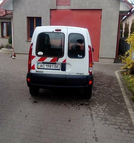 Белый Рено Кенгу, объемом двигателя 1.46 л и пробегом 289 тыс. км за 3500 $, фото 10 на Automoto.ua