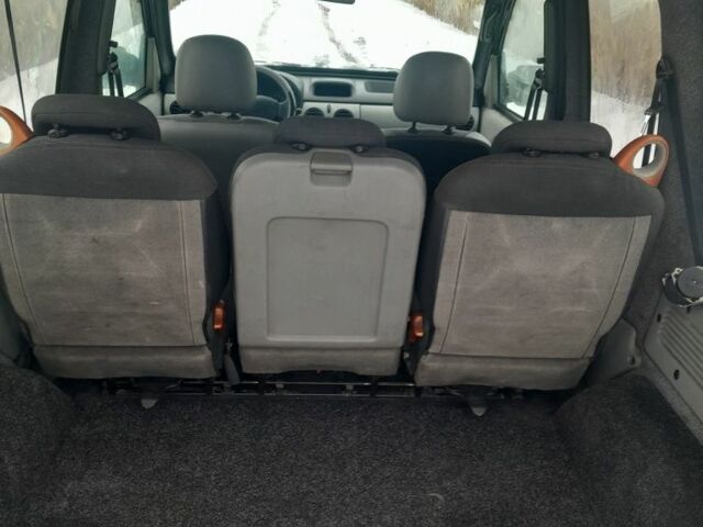 Білий Рено Кєнгу, об'ємом двигуна 1.5 л та пробігом 366 тис. км за 2750 $, фото 6 на Automoto.ua