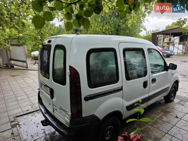 Белый Рено Кенгу, объемом двигателя 1.46 л и пробегом 250 тыс. км за 3500 $, фото 5 на Automoto.ua