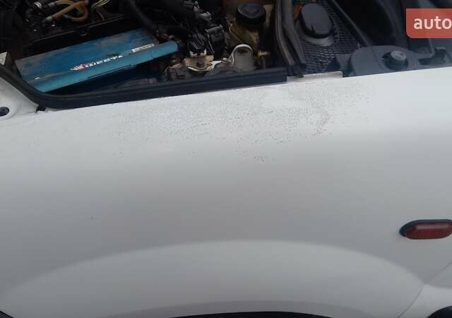 Белый Рено Кенгу, объемом двигателя 1.46 л и пробегом 289 тыс. км за 3500 $, фото 2 на Automoto.ua