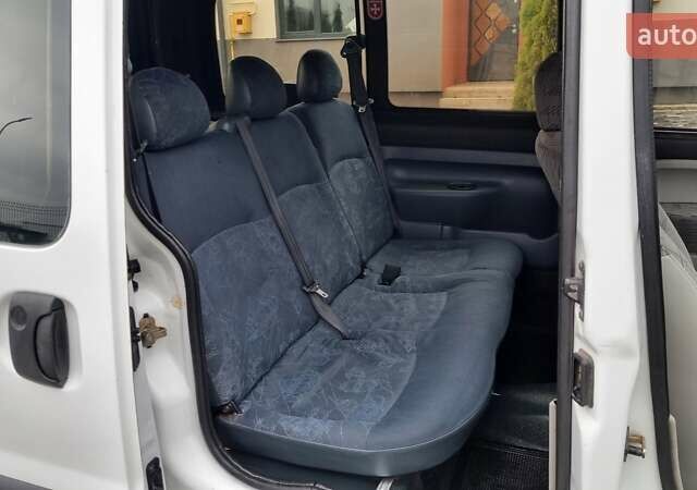 Білий Рено Кєнгу, об'ємом двигуна 1.46 л та пробігом 321 тис. км за 3550 $, фото 17 на Automoto.ua