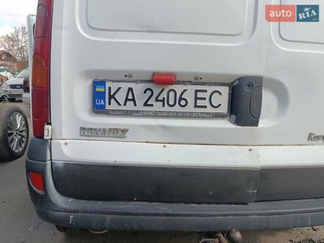 Белый Рено Кенгу, объемом двигателя 1.39 л и пробегом 300 тыс. км за 1100 $, фото 10 на Automoto.ua