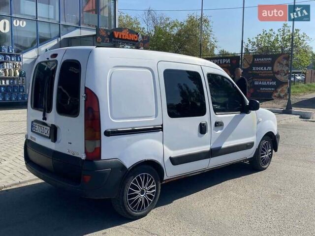 Белый Рено Кенгу, объемом двигателя 1.46 л и пробегом 417 тыс. км за 3500 $, фото 8 на Automoto.ua