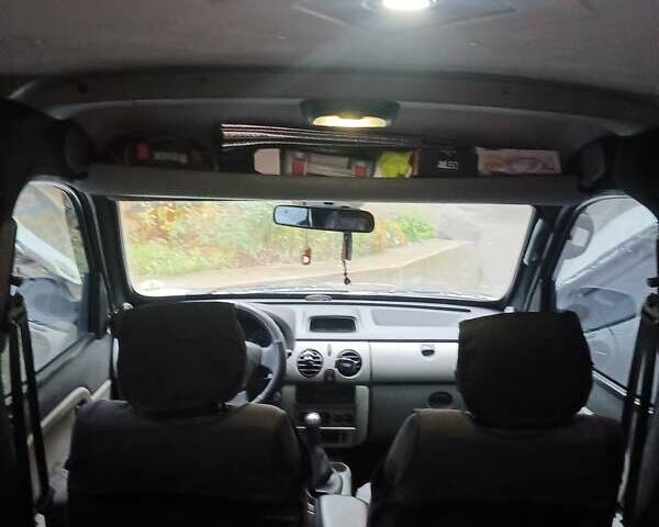 Белый Рено Кенгу, объемом двигателя 1.5 л и пробегом 323 тыс. км за 5200 $, фото 21 на Automoto.ua