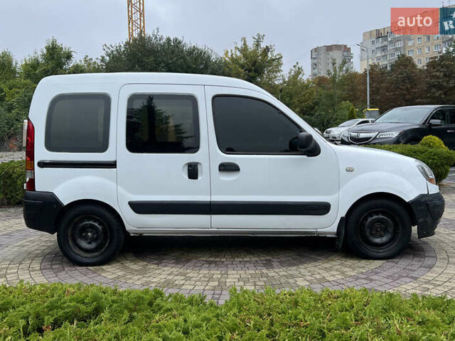 Белый Рено Кенгу, объемом двигателя 1.46 л и пробегом 240 тыс. км за 2800 $, фото 7 на Automoto.ua