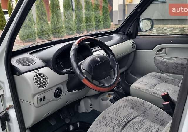 Білий Рено Кєнгу, об'ємом двигуна 1.46 л та пробігом 321 тис. км за 3550 $, фото 25 на Automoto.ua