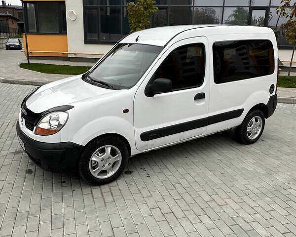 Білий Рено Кєнгу, об'ємом двигуна 1.46 л та пробігом 319 тис. км за 3500 $, фото 5 на Automoto.ua