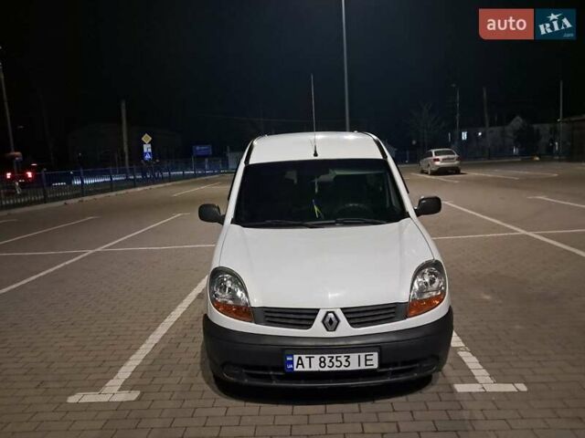 Белый Рено Кенгу, объемом двигателя 1.5 л и пробегом 235 тыс. км за 3700 $, фото 7 на Automoto.ua