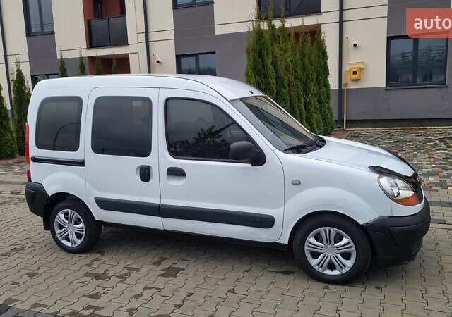 Білий Рено Кєнгу, об'ємом двигуна 1.46 л та пробігом 321 тис. км за 3550 $, фото 5 на Automoto.ua