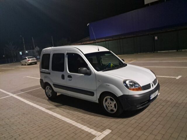 Белый Рено Кенгу, объемом двигателя 1.5 л и пробегом 235 тыс. км за 3700 $, фото 6 на Automoto.ua