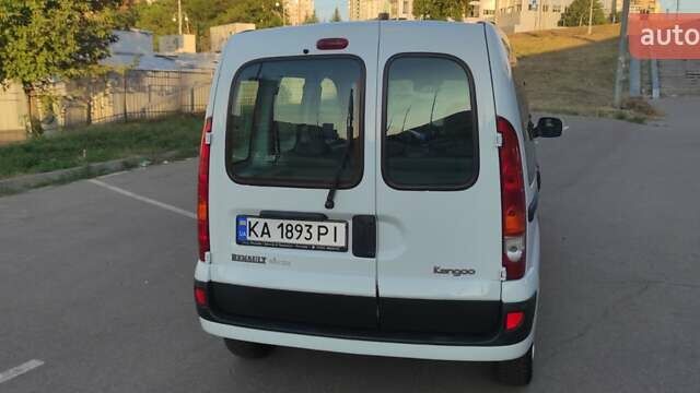 Белый Рено Кенгу, объемом двигателя 1.2 л и пробегом 187 тыс. км за 4803 $, фото 10 на Automoto.ua