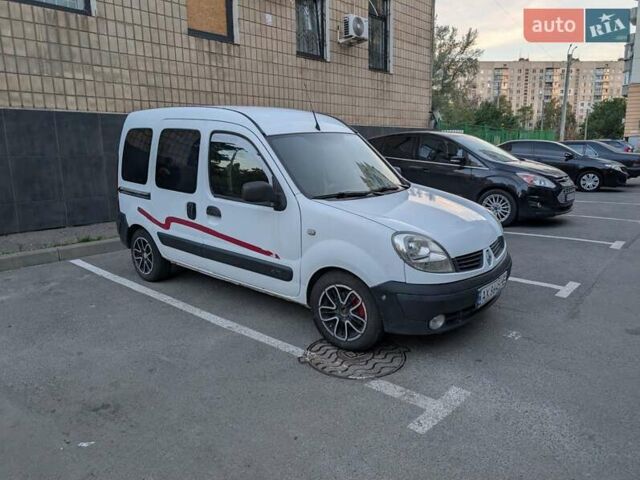 Белый Рено Кенгу, объемом двигателя 1.5 л и пробегом 348 тыс. км за 3000 $, фото 8 на Automoto.ua