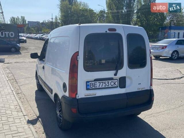 Белый Рено Кенгу, объемом двигателя 1.46 л и пробегом 417 тыс. км за 3500 $, фото 11 на Automoto.ua