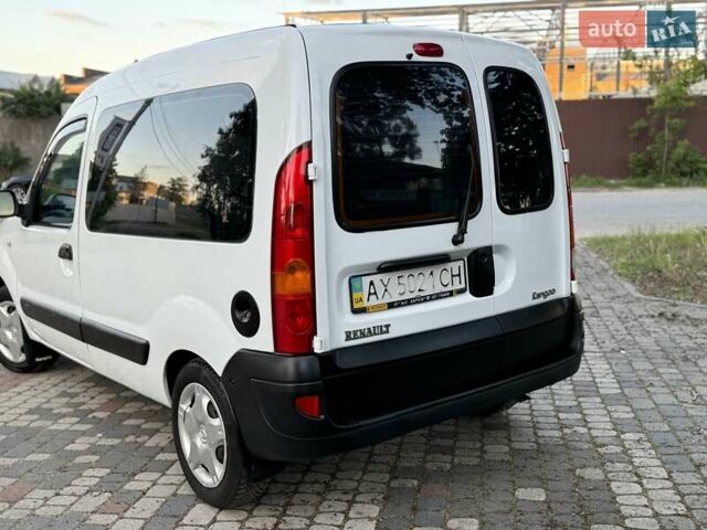 Белый Рено Кенгу, объемом двигателя 1.4 л и пробегом 264 тыс. км за 2999 $, фото 33 на Automoto.ua