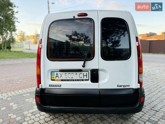Белый Рено Кенгу, объемом двигателя 1.4 л и пробегом 264 тыс. км за 2999 $, фото 14 на Automoto.ua