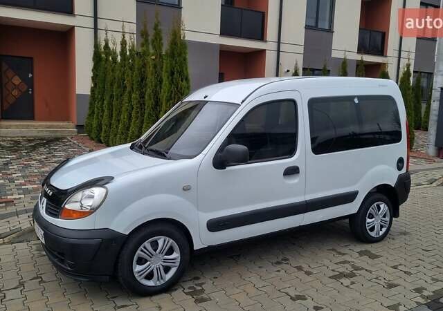 Білий Рено Кєнгу, об'ємом двигуна 1.46 л та пробігом 321 тис. км за 3550 $, фото 31 на Automoto.ua