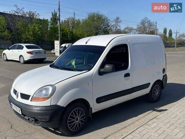 Белый Рено Кенгу, объемом двигателя 1.46 л и пробегом 417 тыс. км за 3500 $, фото 15 на Automoto.ua