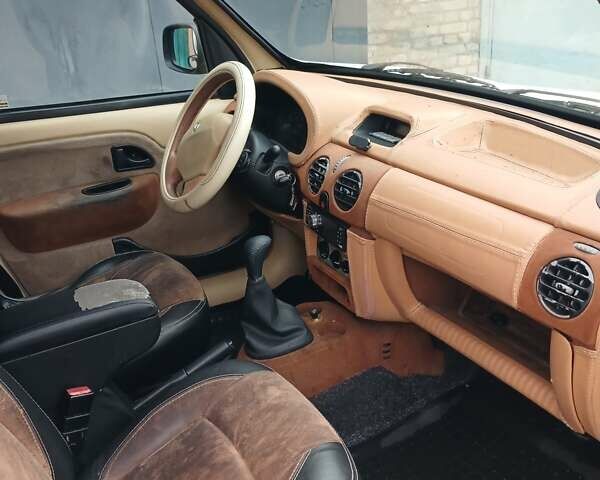 Белый Рено Кенгу, объемом двигателя 1.46 л и пробегом 239 тыс. км за 4500 $, фото 8 на Automoto.ua