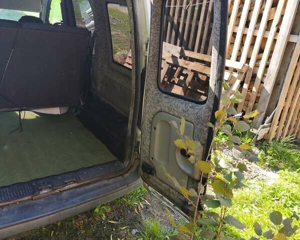 Білий Рено Кєнгу, об'ємом двигуна 1.46 л та пробігом 351 тис. км за 4000 $, фото 8 на Automoto.ua