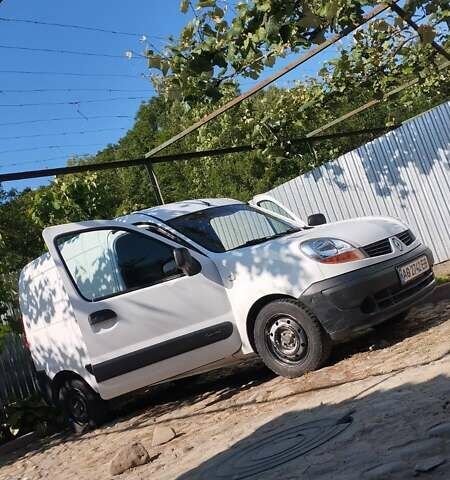 Белый Рено Кенгу, объемом двигателя 1.46 л и пробегом 210 тыс. км за 2800 $, фото 5 на Automoto.ua