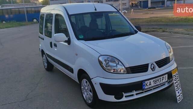 Белый Рено Кенгу, объемом двигателя 1.2 л и пробегом 187 тыс. км за 4803 $, фото 3 на Automoto.ua