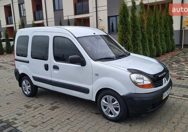 Білий Рено Кєнгу, об'ємом двигуна 1.46 л та пробігом 321 тис. км за 3550 $, фото 3 на Automoto.ua