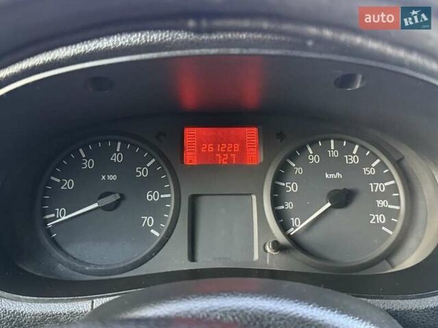 Белый Рено Кенгу, объемом двигателя 1.4 л и пробегом 264 тыс. км за 2999 $, фото 73 на Automoto.ua