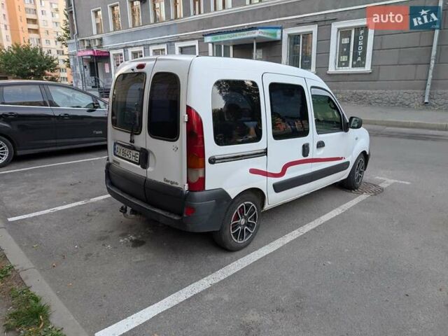 Белый Рено Кенгу, объемом двигателя 1.5 л и пробегом 348 тыс. км за 3000 $, фото 9 на Automoto.ua