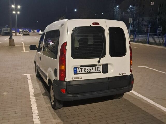 Белый Рено Кенгу, объемом двигателя 1.5 л и пробегом 235 тыс. км за 3700 $, фото 5 на Automoto.ua
