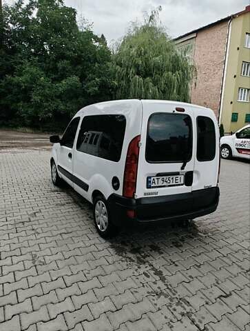 Білий Рено Кєнгу, об'ємом двигуна 1.46 л та пробігом 297 тис. км за 4200 $, фото 3 на Automoto.ua