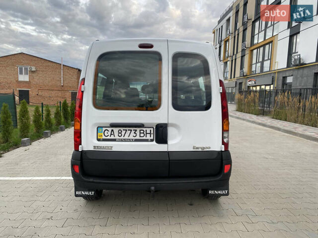 Білий Рено Кєнгу, об'ємом двигуна 1.5 л та пробігом 280 тис. км за 4300 $, фото 5 на Automoto.ua