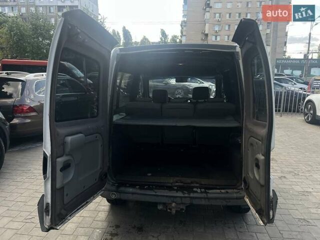 Белый Рено Кенгу, объемом двигателя 1.5 л и пробегом 275 тыс. км за 3999 $, фото 17 на Automoto.ua