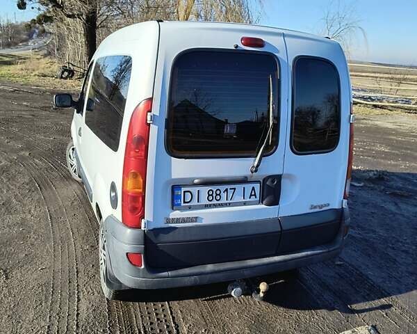 Белый Рено Кенгу, объемом двигателя 1.5 л и пробегом 330 тыс. км за 4100 $, фото 2 на Automoto.ua