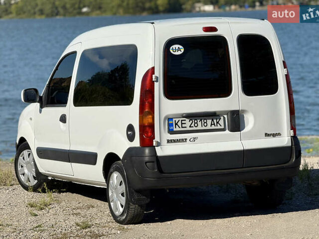 Білий Рено Кєнгу, об'ємом двигуна 1.46 л та пробігом 233 тис. км за 4399 $, фото 5 на Automoto.ua