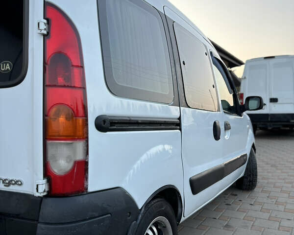 Білий Рено Кєнгу, об'ємом двигуна 1.46 л та пробігом 310 тис. км за 3550 $, фото 5 на Automoto.ua