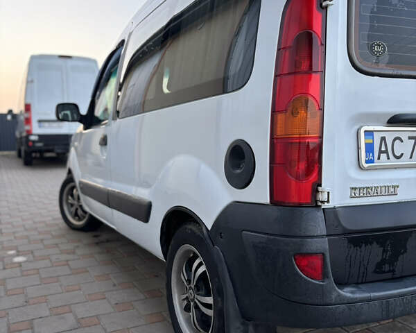 Білий Рено Кєнгу, об'ємом двигуна 1.46 л та пробігом 310 тис. км за 3550 $, фото 8 на Automoto.ua